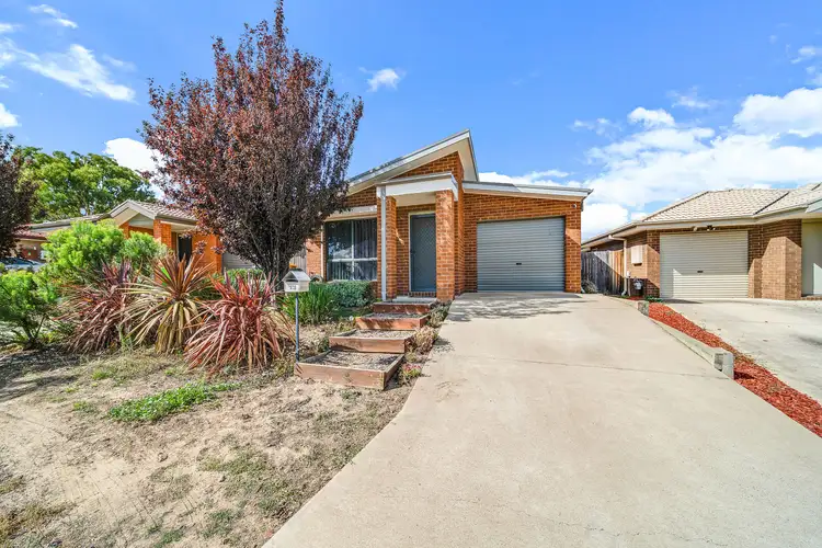 13 Isbister Street, Macgregor ACT 2615