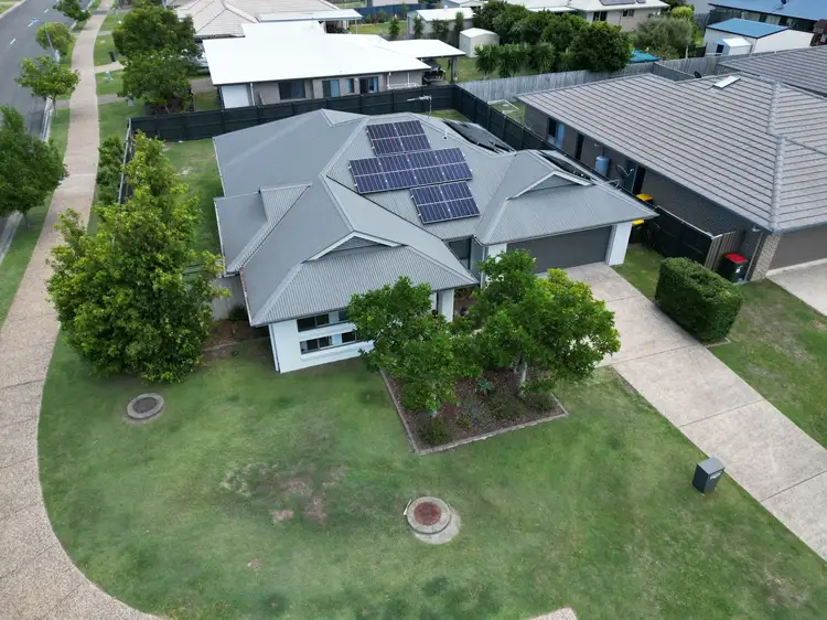 34 Ningi Waters Drive, Ningi QLD 4511