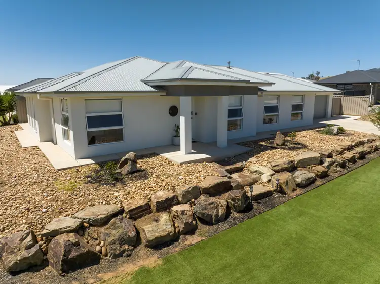 Main view of Homely house listing, 8 Thane Court, Lloyd NSW 2650