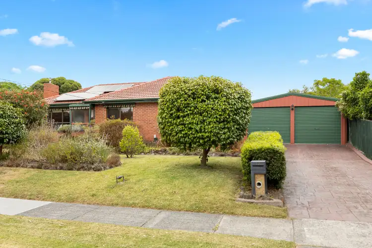 13 Dinsdale Road, Boronia VIC 3155
