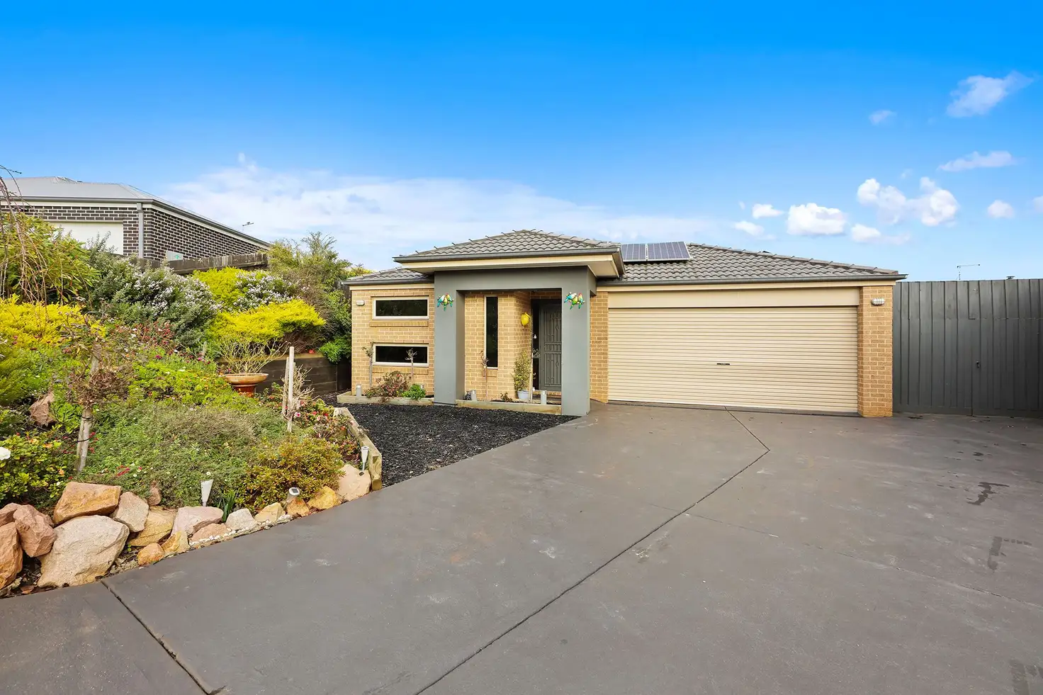 Main view of Homely house listing, 40 Kensington Square, Drouin VIC 3818