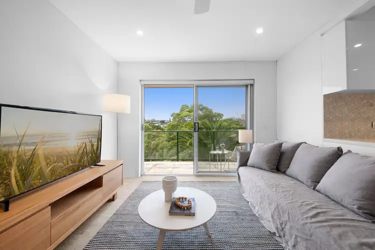 Second view of Homely apartment listing, 6/40 Burchmore Road, Manly Vale NSW 2093