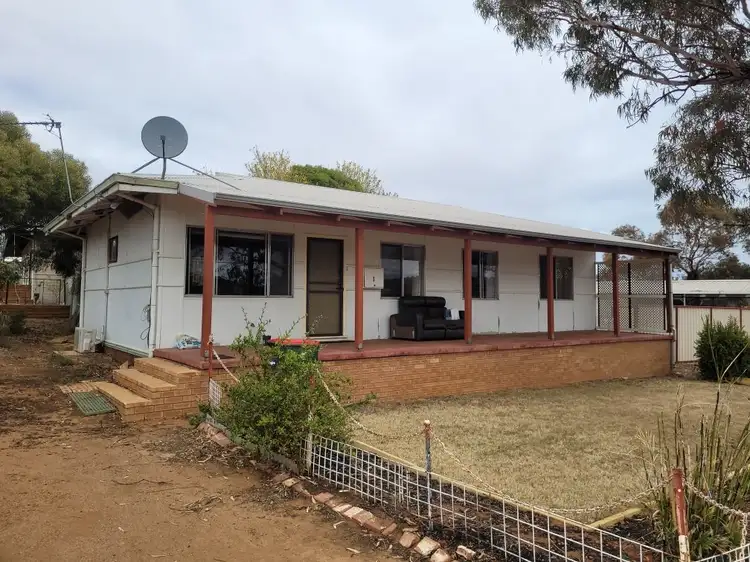 1 John Morgan Street, Kambalda East WA 6442