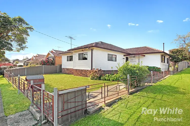 8 Victoria Road