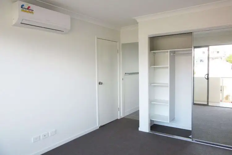 Fourth view of Homely unit listing, 3/27 Dawson Road, Upper Mount Gravatt QLD 4122
