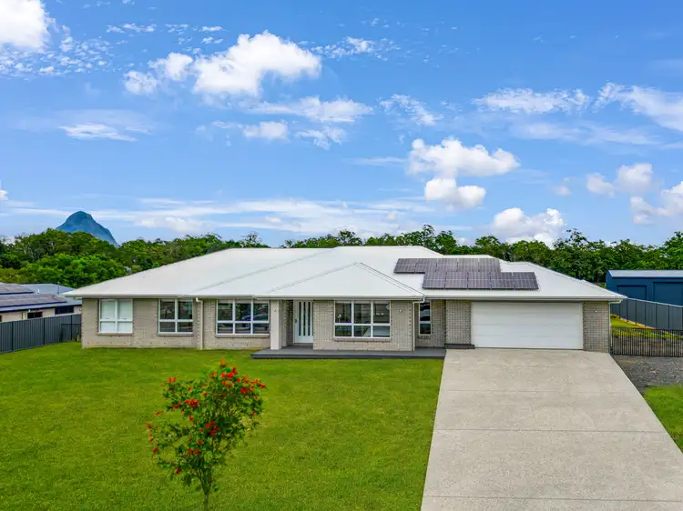 25 Mountain Breeze Place, Beerwah QLD 4519
