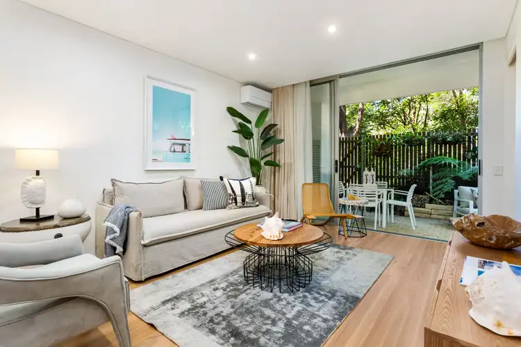 Third view of Homely apartment listing, 4/142 Francis Street, Bondi Beach NSW 2026
