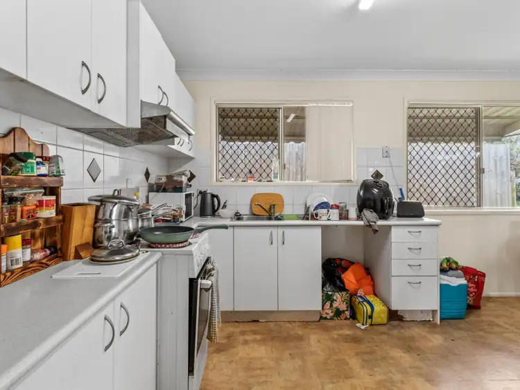 Sixth view of Homely house listing, 4 Imelda Street, Pialba QLD 4655