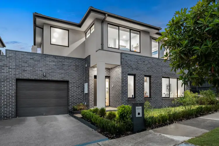 Main view of Homely house listing, 4 Lynn Street, Mount Waverley VIC 3149