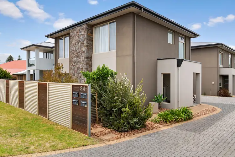 1/24 Taunton Parade, Christies Beach SA 5165