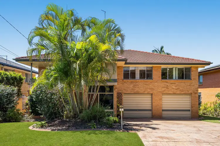 8 Ceriman Street, Macgregor QLD 4109