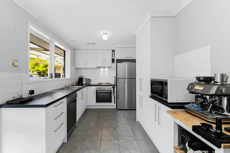 Fifth view of Homely house listing, 39 Cheviot Avenue, Berwick VIC 3806