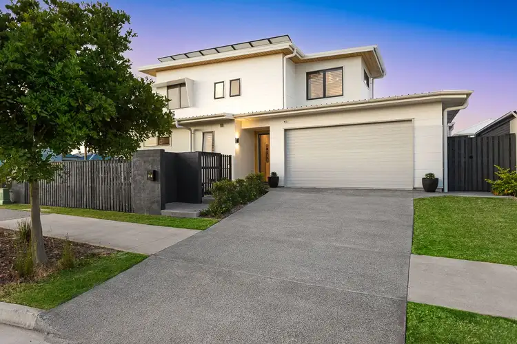 194 Lakeview Promenade, Newport QLD 4020
