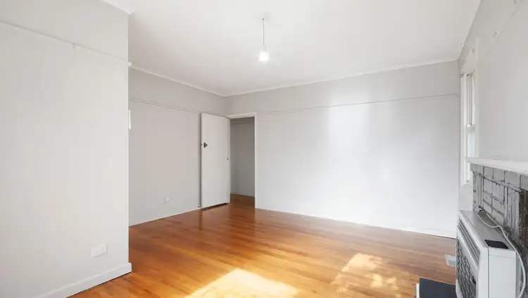 Fifth view of Homely house listing, 15 Laha Crescent, Preston VIC 3072