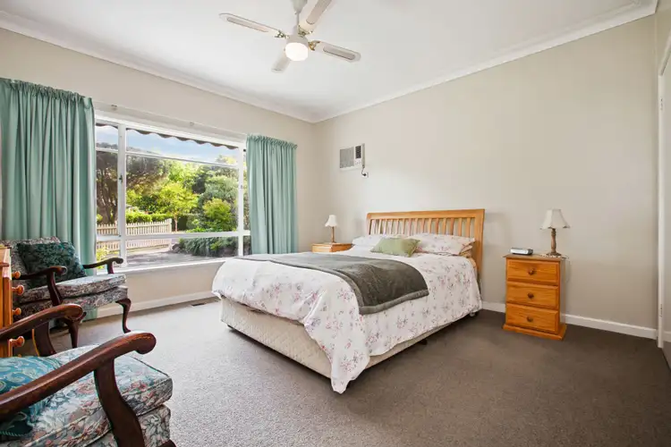 Sixth view of Homely house listing, 28 Mandowie Crescent, Croydon VIC 3136