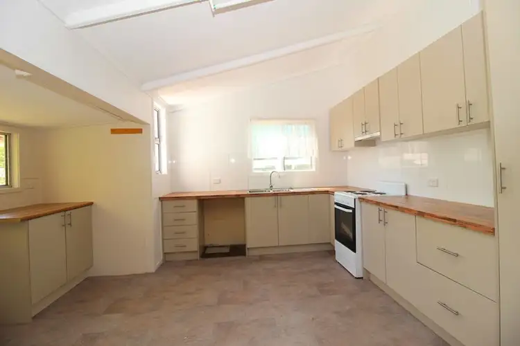 Sixth view of Homely house listing, 27 Lorraway Street, Emerald QLD 4720