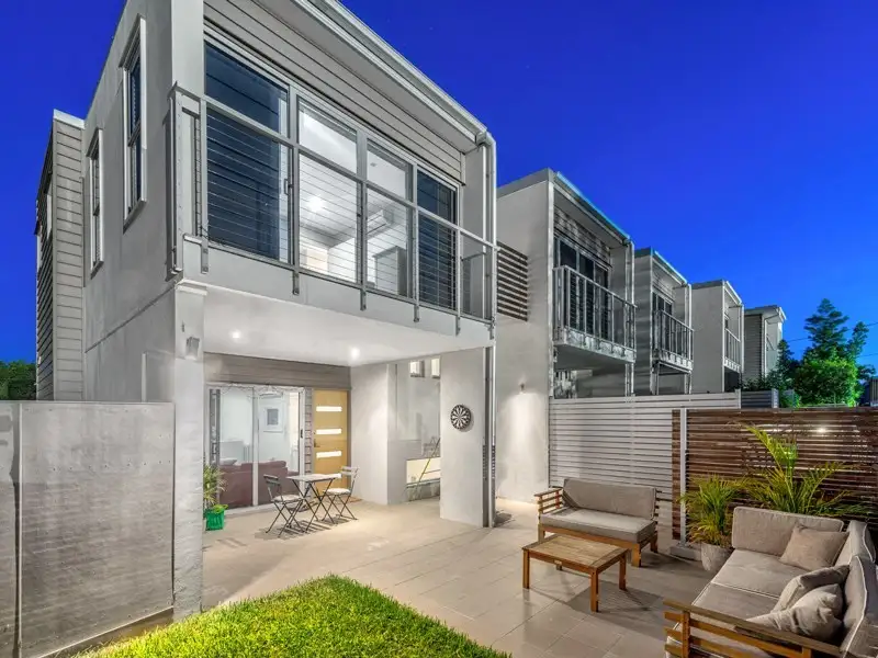 Main view of Homely townhouse listing, 10/12 Palm Square, Morningside QLD 4170