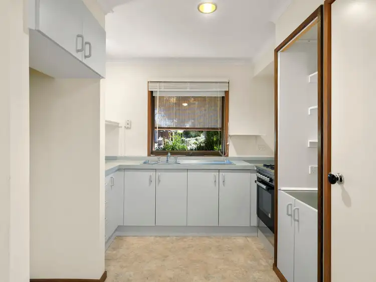 Sixth view of Homely house listing, 8 Rose Court, Benalla VIC 3672