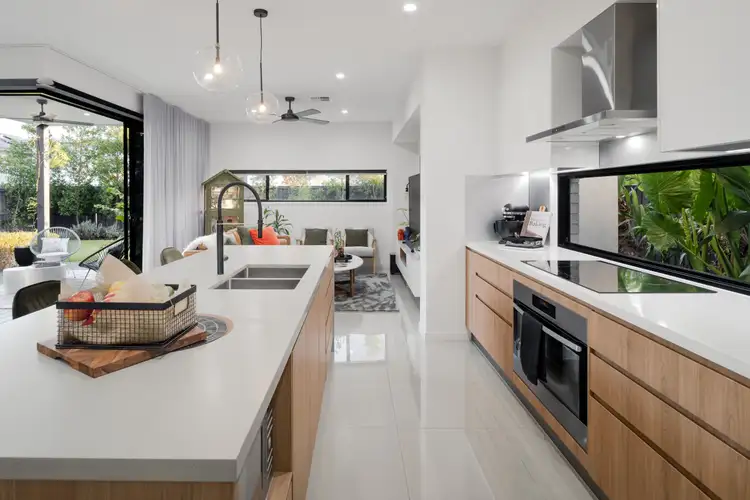 Sixth view of Homely house listing, 90 Lomond Circuit, Upper Kedron QLD 4055