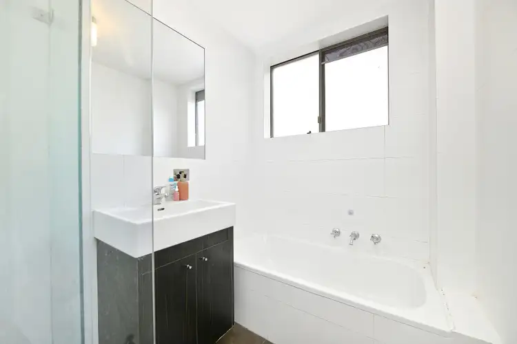 Seventh view of Homely apartment listing, 3/19 Byron Street, Coogee NSW 2034