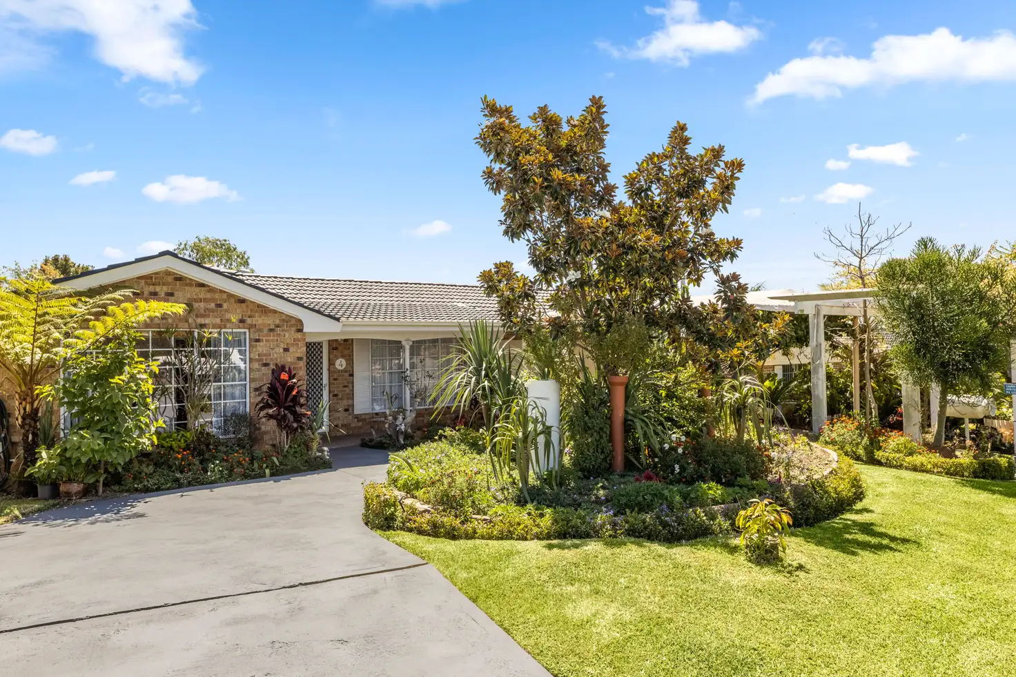 Main view of Homely house listing, 4 Goolagong Place, Menai NSW 2234
