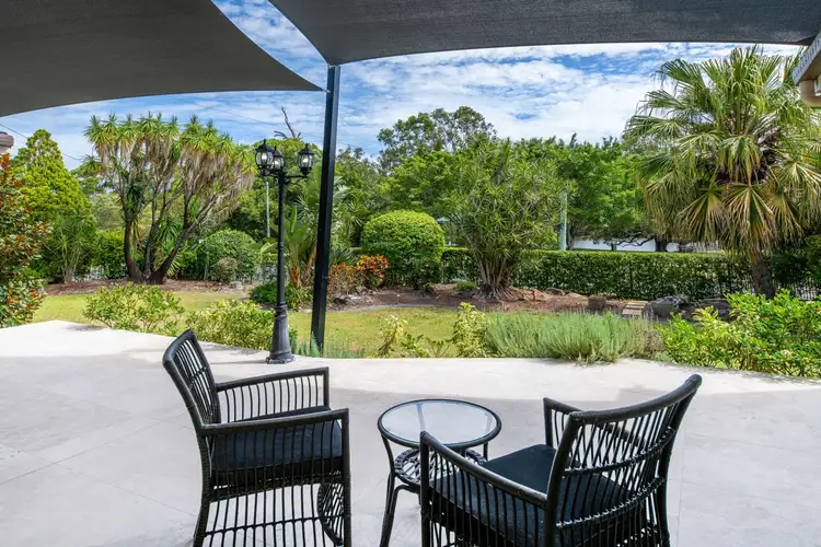 1 Kawana Crescent, Ashmore QLD 4214
