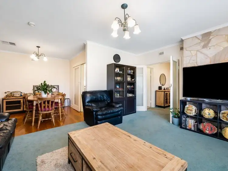 Fourth view of Homely house listing, 33 Tyrie Avenue, Findon SA 5023