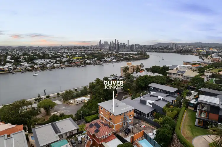 8/17 Quarry Street, Hamilton QLD 4007