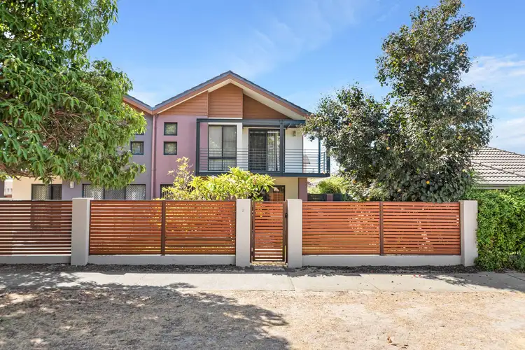 2/10-16 Queen Street, Bentley WA 6102