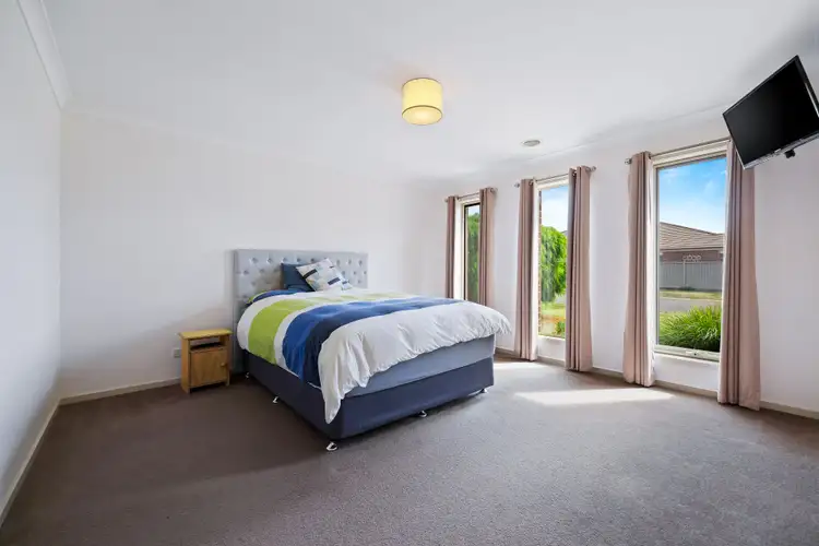 Seventh view of Homely house listing, 33 Tudor Avenue, Delacombe VIC 3356