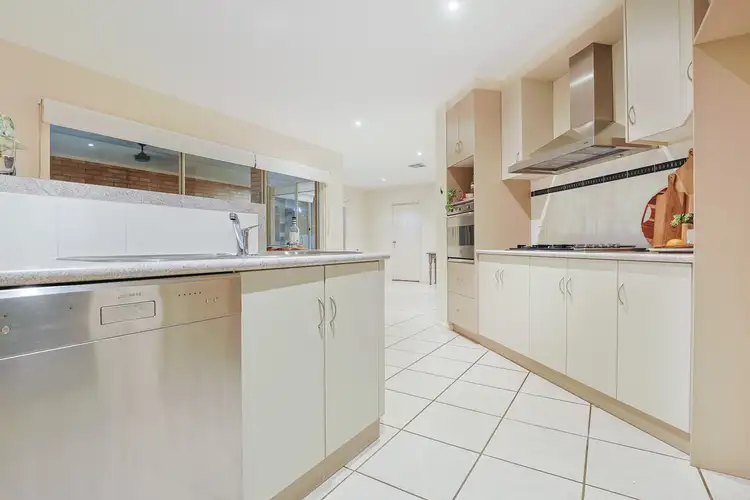 Sixth view of Homely house listing, 1 Hugo Court, Mildura VIC 3500