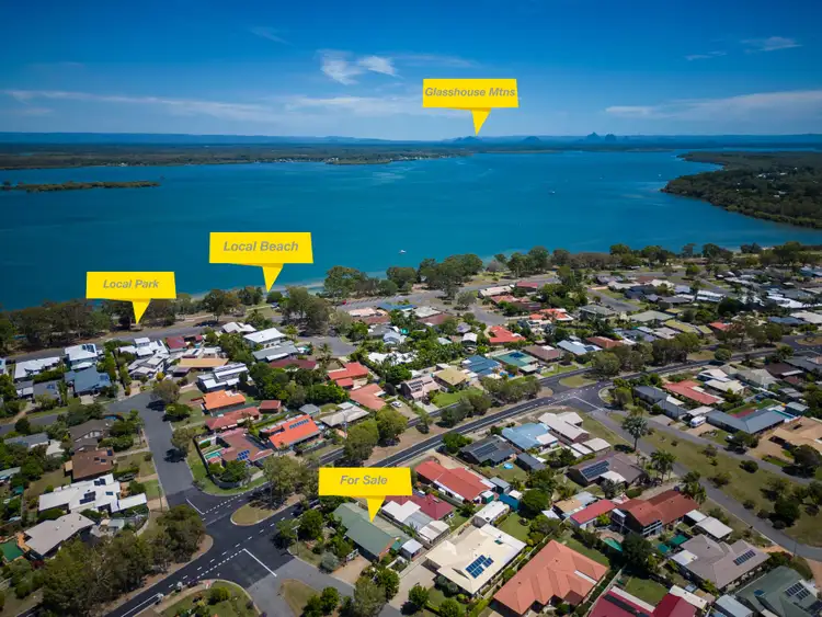1 Daniel Place, Banksia Beach QLD 4507