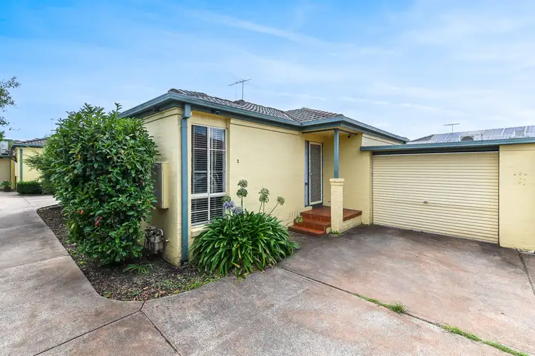 Fifth view of Homely unit listing, 2/1 Daniher Close, Berwick VIC 3806