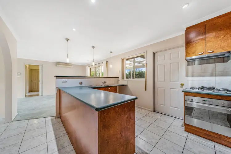 Fifth view of Homely house listing, 32 Jonsson Court, Dunlop ACT 2615