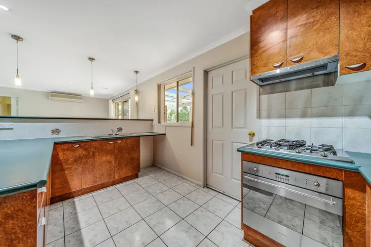 Sixth view of Homely house listing, 32 Jonsson Court, Dunlop ACT 2615