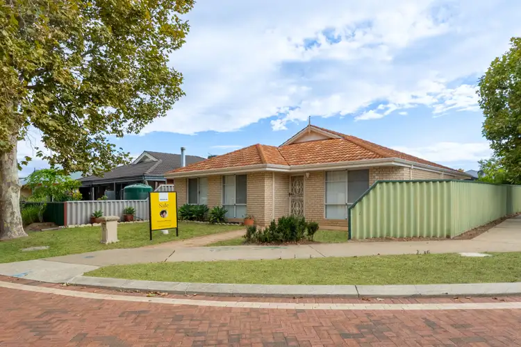 2 Laredo Bend, Port Kennedy WA 6172