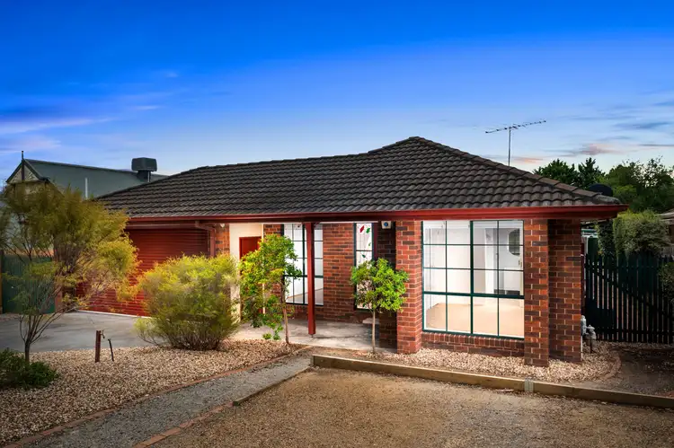 Main view of Homely house listing, 5 Brolga Place, South Morang VIC 3752