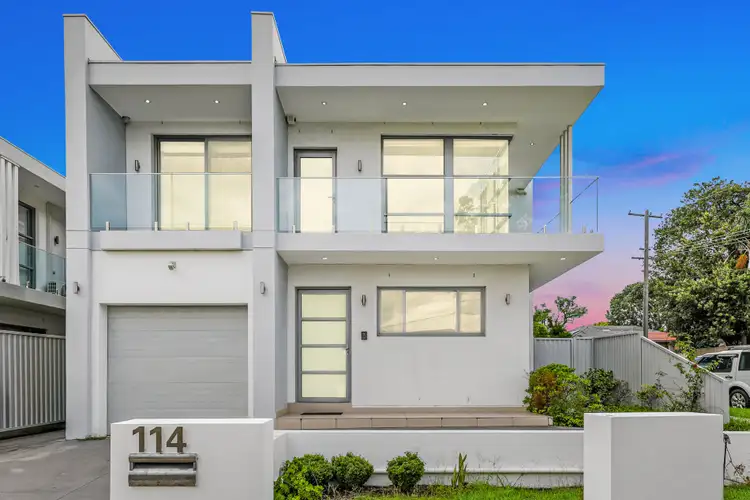 114 Belmore Road, Peakhurst NSW 2210