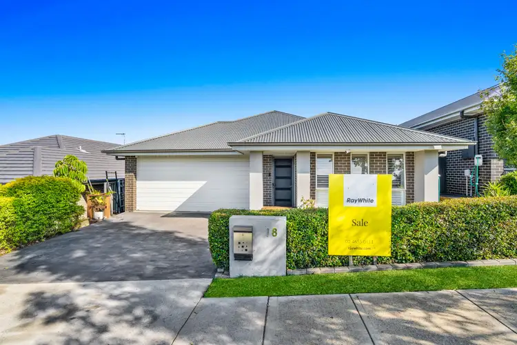 18 Austen Boulevard, Spring Farm NSW 2570