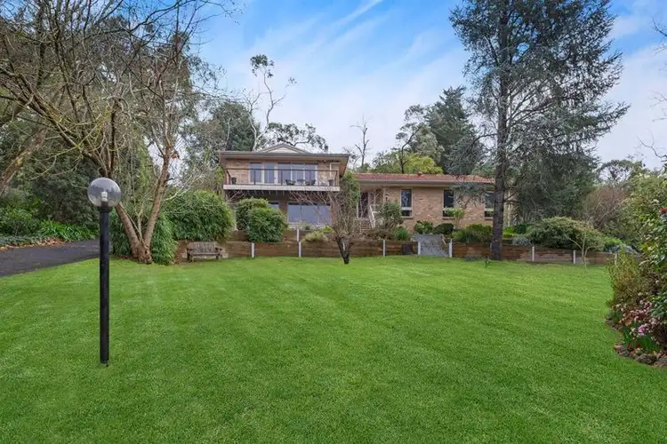 24 Mountain Avenue, Frankston South VIC 3199