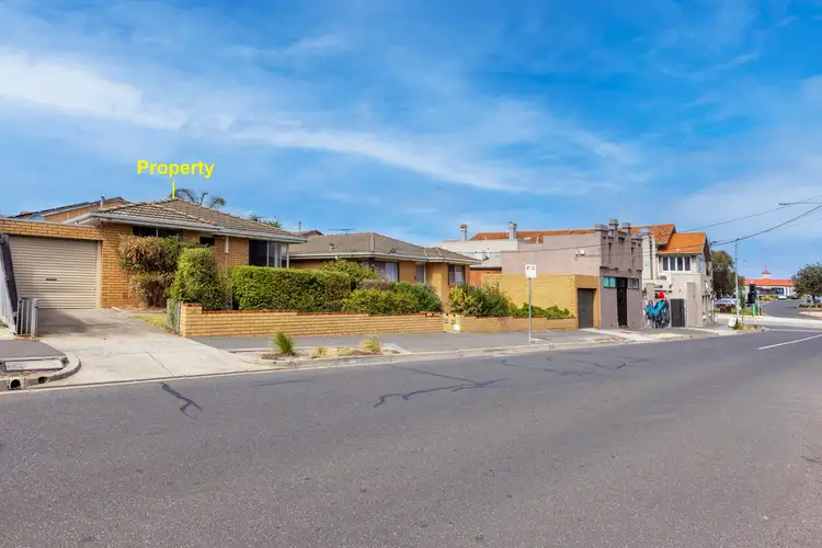 Seventh view of Homely unit listing, 1/10 Centreway, Mordialloc VIC 3195