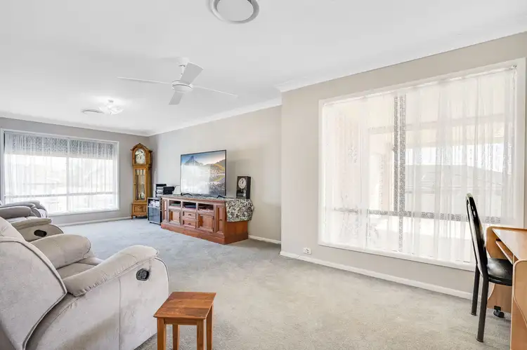 Sixth view of Homely house listing, 3 Holliday Close, Rutherford NSW 2320