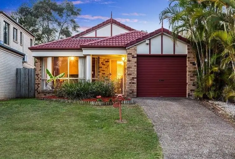 10 Chiswick Place