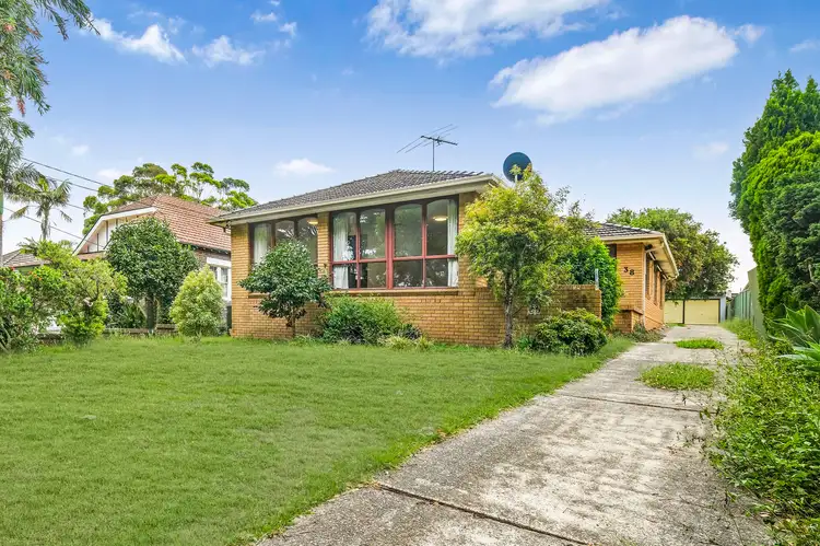 38 Cairns Street, Riverwood NSW 2210
