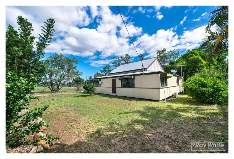 Second view of Homely house listing, 452 Lakes Creek Road, Lakes Creek QLD 4701