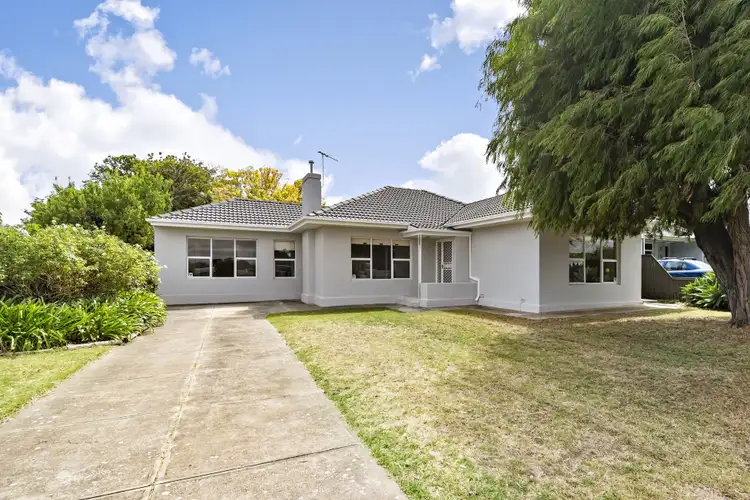 26 McKay Avenue, Christies Beach SA 5165