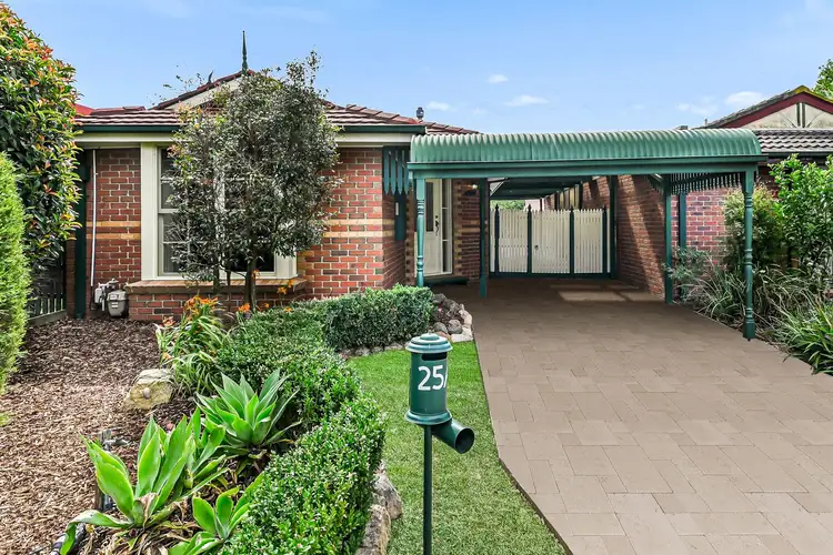 25A Nullica Court, Berwick VIC 3806