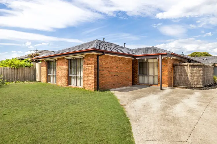 31 Kingston Avenue, Pakenham VIC 3810