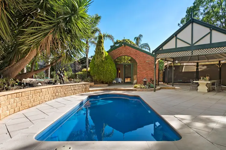 17 Houndsgate Court, Onkaparinga Hills SA 5163