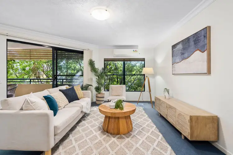 Main view of Homely unit listing, 2/11 Emperor Street, Annerley QLD 4103